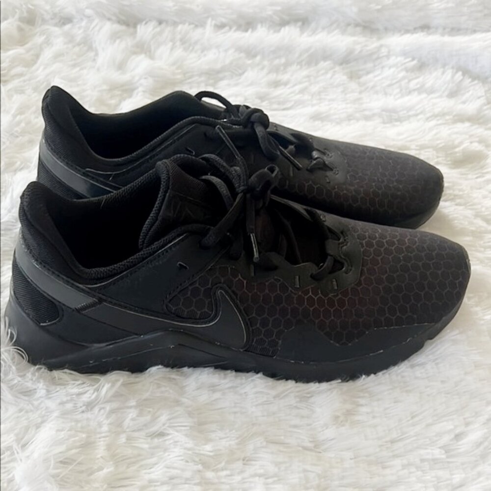 Nike Black Legend Essential 2 CQ9545-002 Black Running Sneakers Sz 10